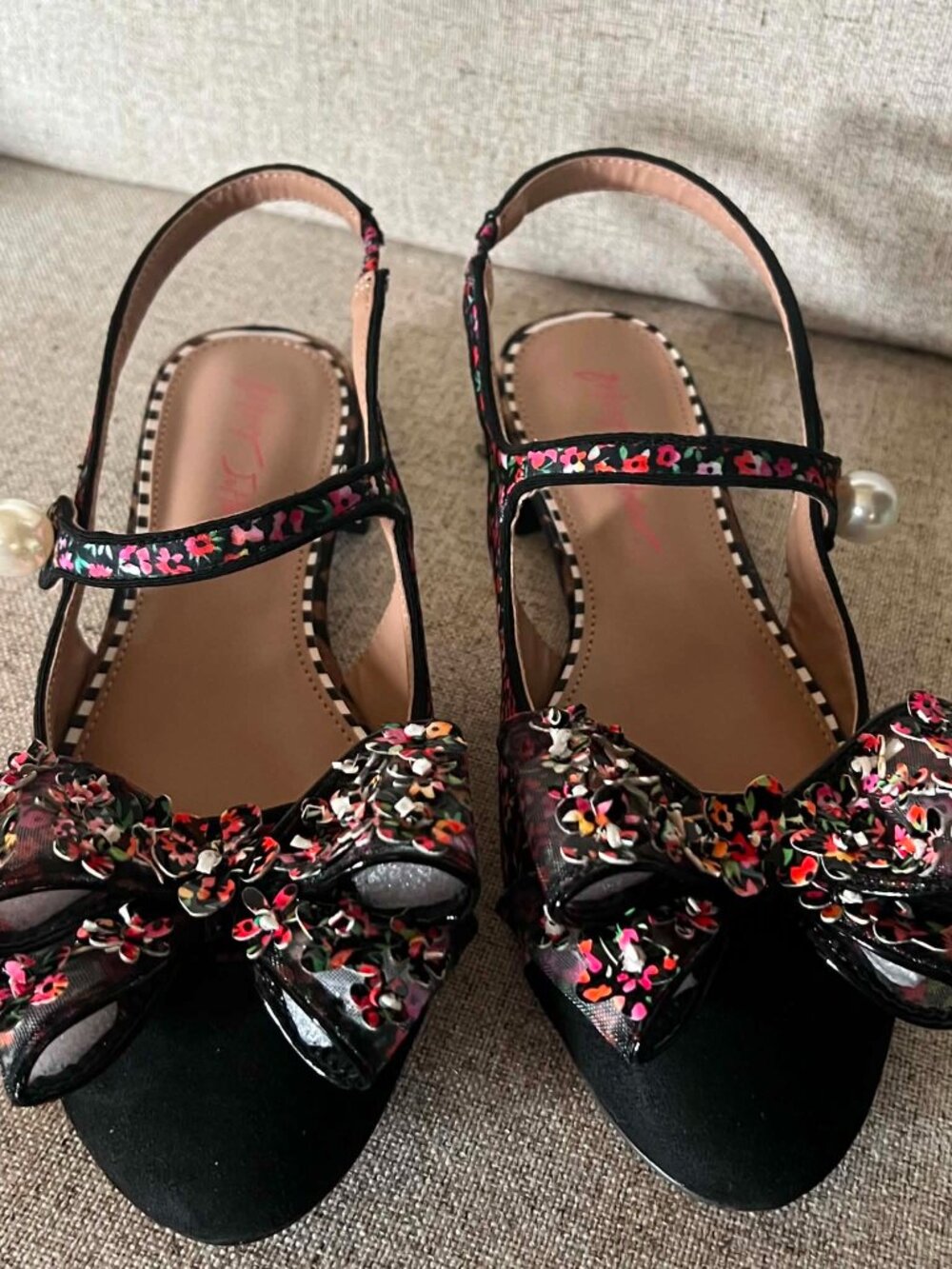 NWOT Betsey Johnson Livy Mary Jane Sandals Floral Flats Beaded Mesh Bow Size 7.5